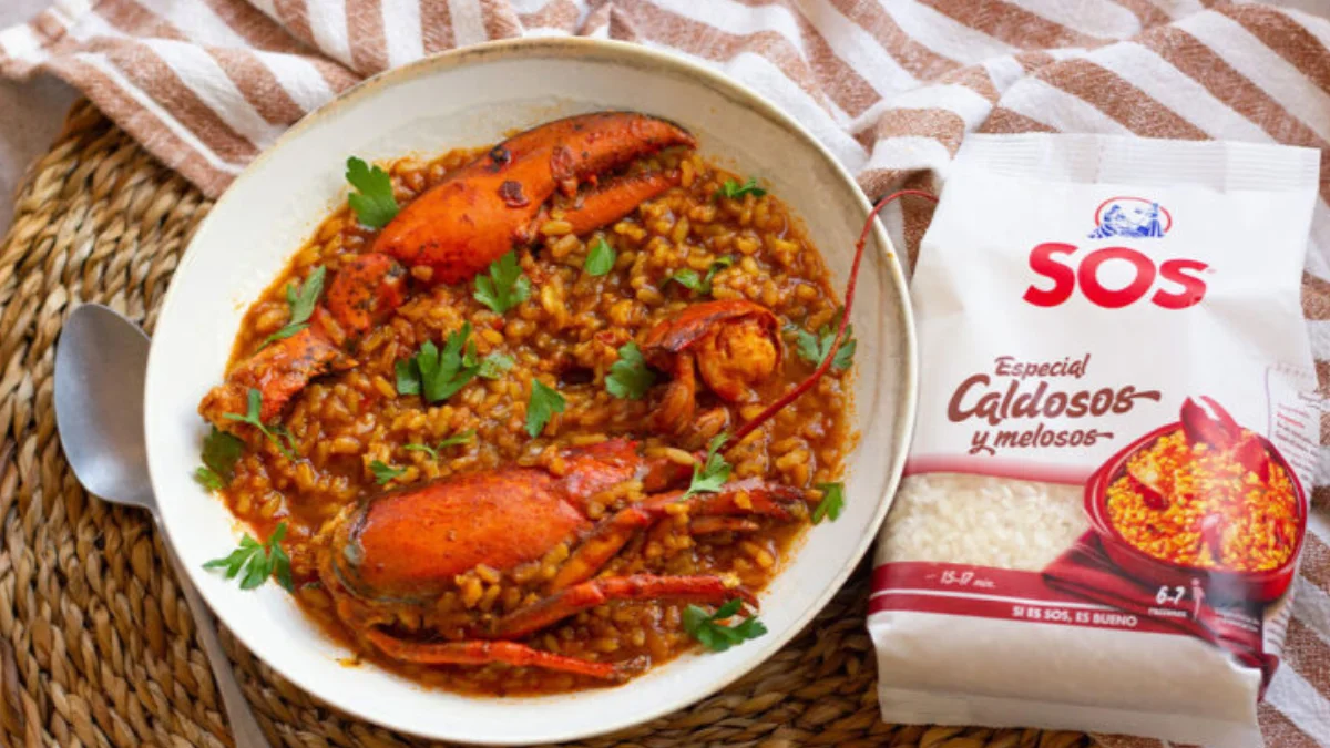 Arroz con bogavante meloso al estilo valenciano